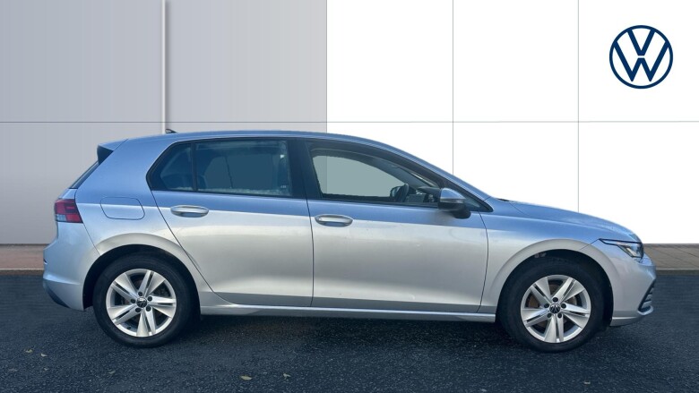 Volkswagen Golf 1.5 TSI 150 Life 5dr Petrol Hatchback